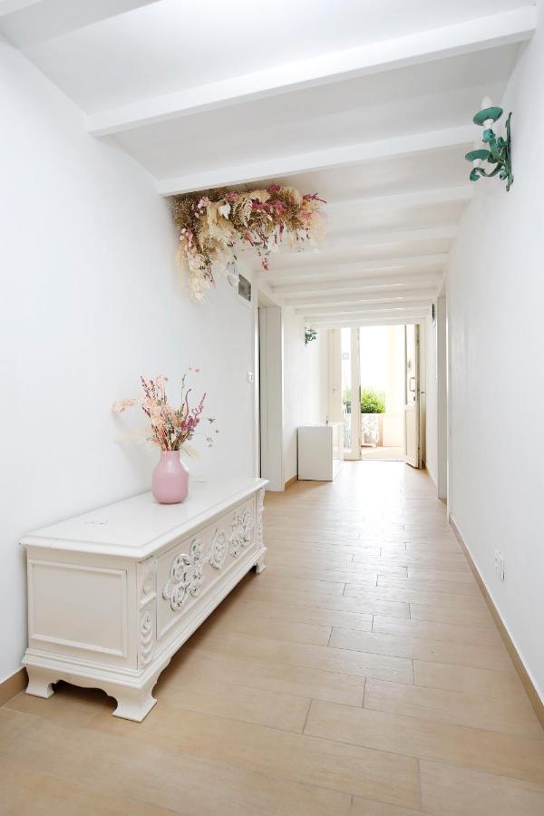 Villa Fiorita Cattolica Bagian luar foto